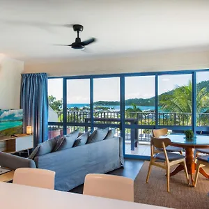 Coral Sea Vista 3* Airlie Beach